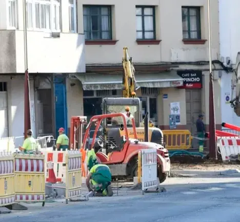 Obras na r&uacute;a